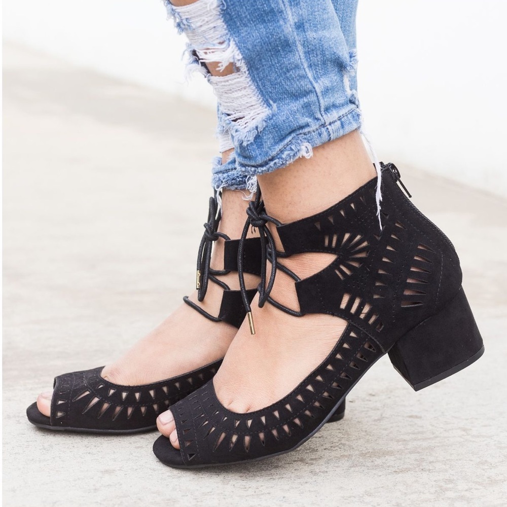 1 left!!! NWT. Lace up cutout heel - Picture 2 of 7